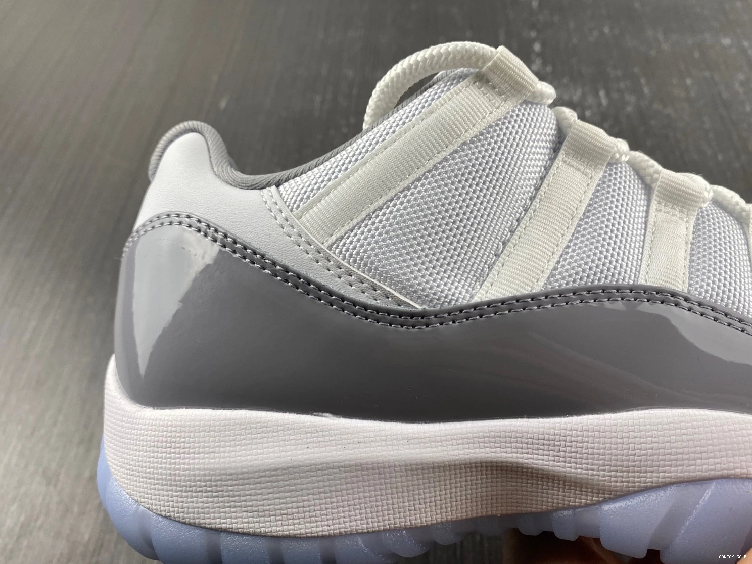 Cheap Cement AV2187-140 11 Air Jordan Low Grey 0518